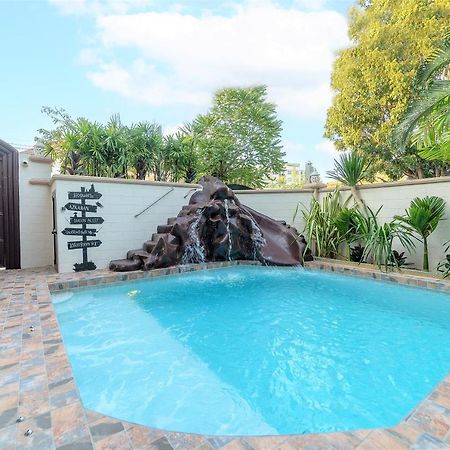 Potterland Luxury Pool Villa Pattaya Walking Street 6 Bedrooms Exteriör bild