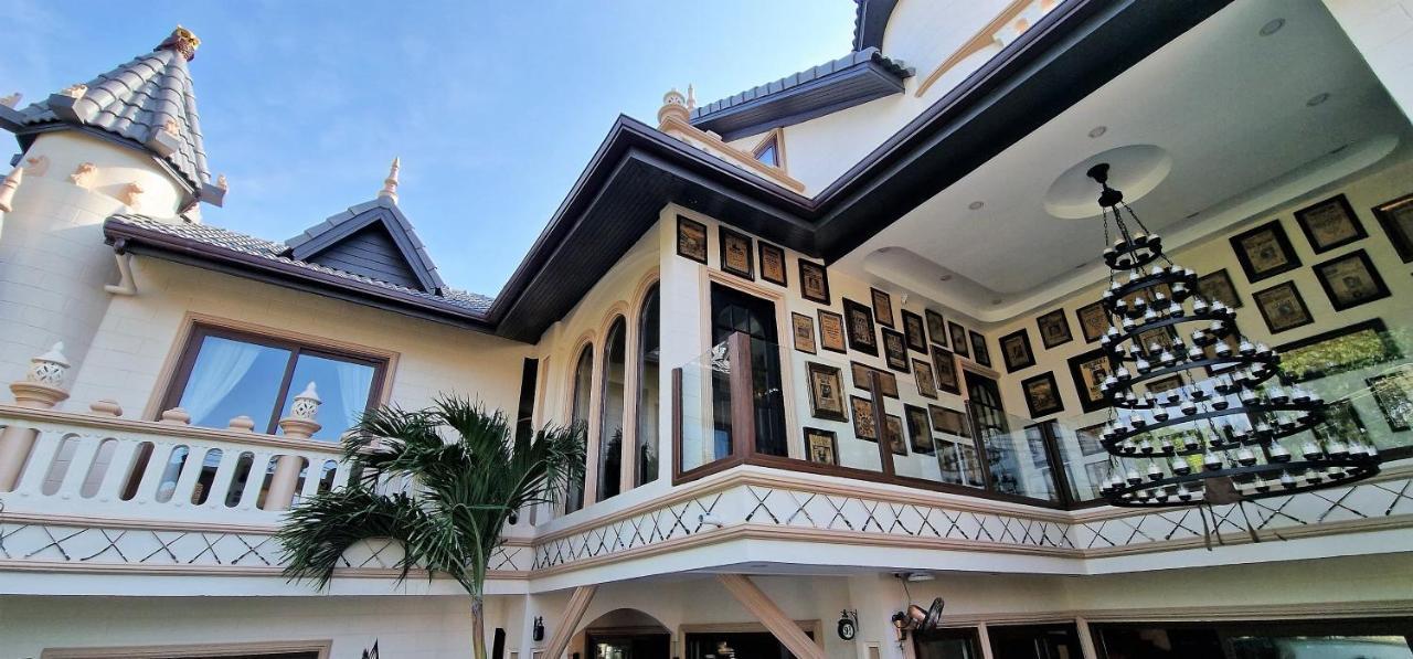 Potterland Luxury Pool Villa Pattaya Walking Street 6 Bedrooms Exteriör bild