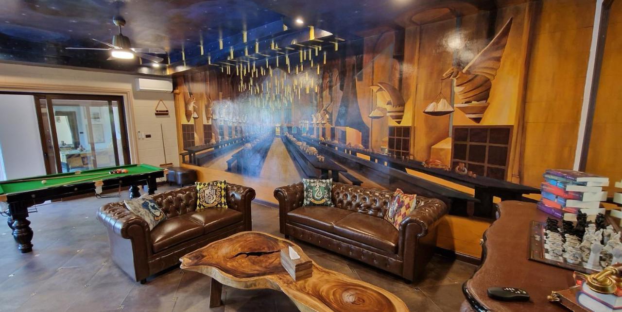 Potterland Luxury Pool Villa Pattaya Walking Street 6 Bedrooms Exteriör bild