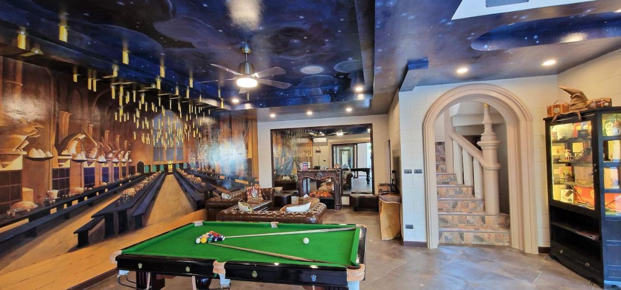 Potterland Luxury Pool Villa Pattaya Walking Street 6 Bedrooms Exteriör bild