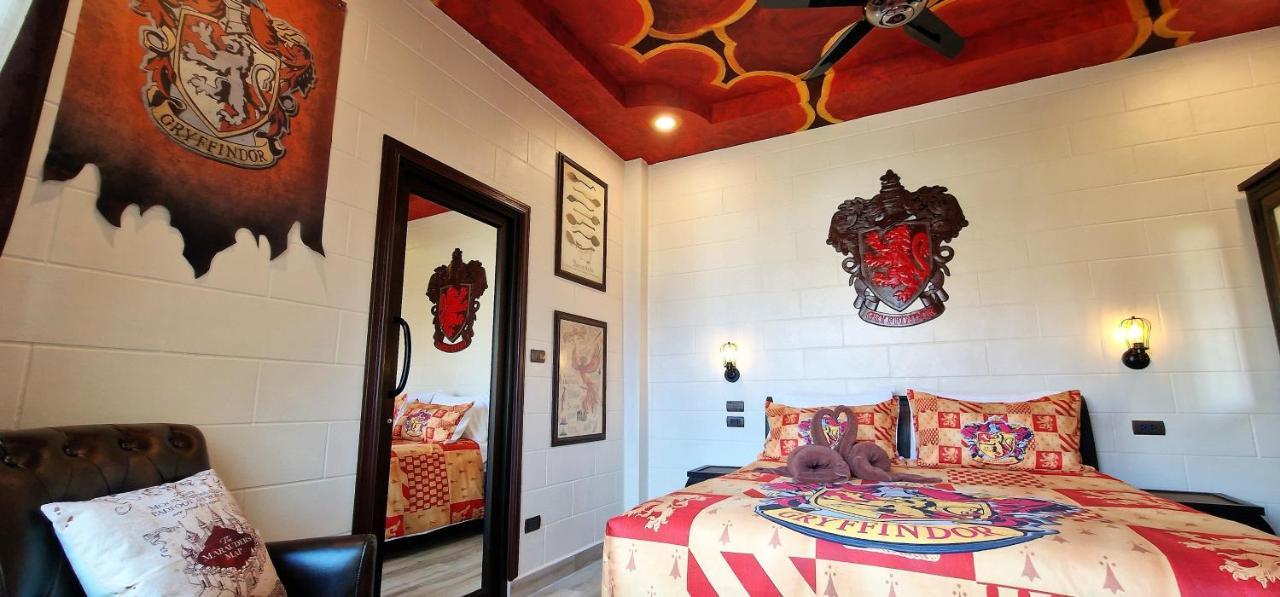 Potterland Luxury Pool Villa Pattaya Walking Street 6 Bedrooms Exteriör bild