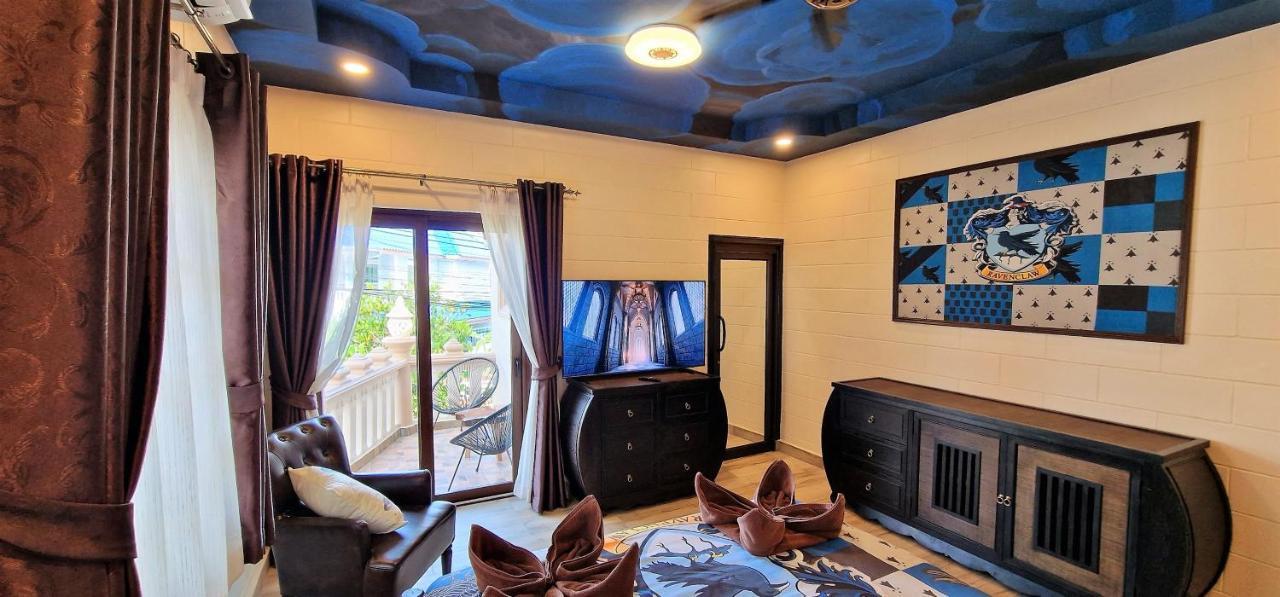 Potterland Luxury Pool Villa Pattaya Walking Street 6 Bedrooms Exteriör bild